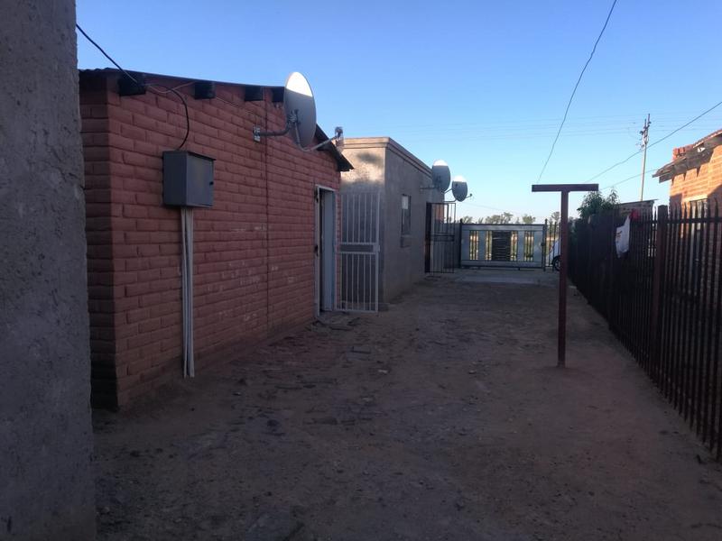 8 Bedroom Property for Sale in Grasslands Free State